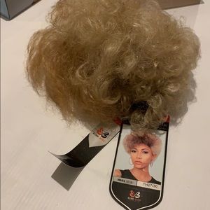 BOBBI ROSS Premium Hair wig M694 Color TH27/30